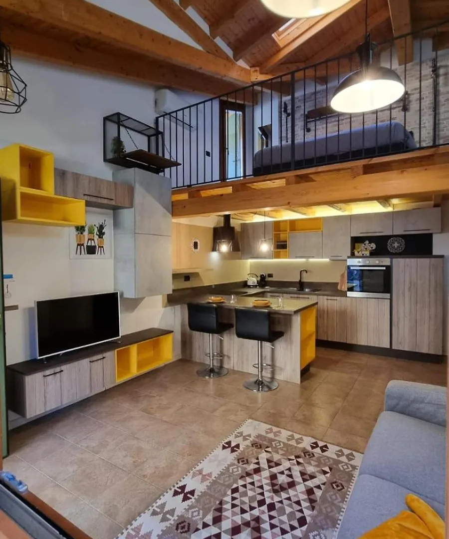 Casa Del Cedro - Comfort E Relax 레냐노 펜션